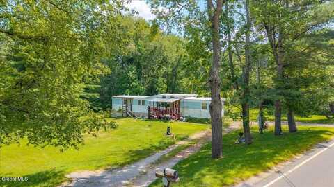 68 Heath Road, Corinth, NY 12822