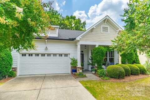 922 Knob Creek Lane, Tega Cay, SC 29708