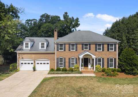 7800 Quail Hill Road, Charlotte, NC 28210