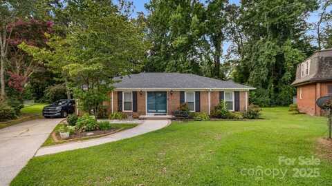 1718 Candlewood Court, High Point, NC 27265