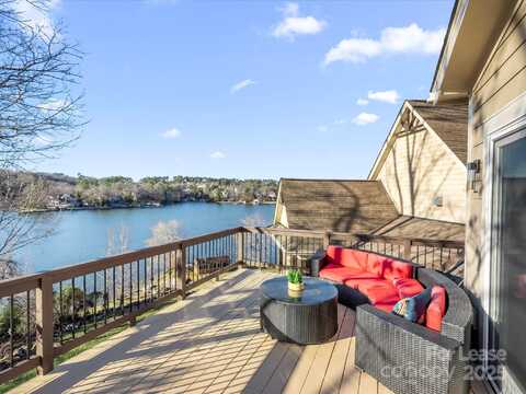 2816 Inlet Shore Drive unit: 1, Fort Mill, SC 29708