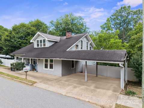 241 4th Avenue N, Taylorsville, NC 28681