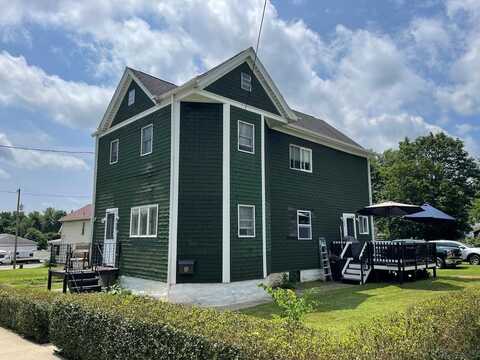 429 N. Walnut Street, Blairsville, PA 15717