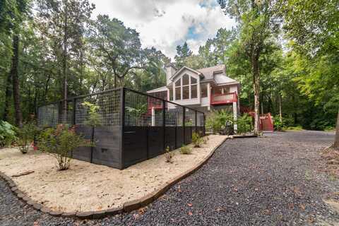 5654 Middle Creek Road, Ravenel, SC 29470