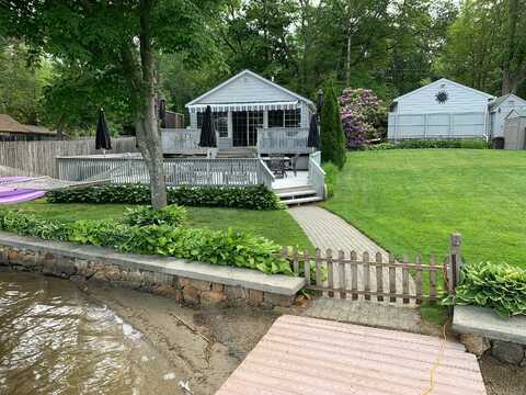 59 Bethlehem Lane, Bethlehem, CT 06751
