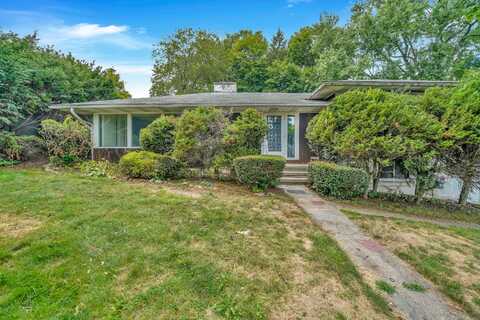 855 Cooke Street, Waterbury, CT 06710