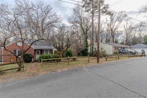 202 Raymond Avenue, Charlottesville, VA 22903