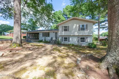 60 Villa Drive, Jackson, TN 38301