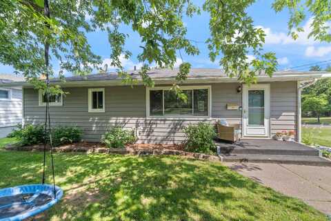 37 E Redwing St, Duluth, MN 55803