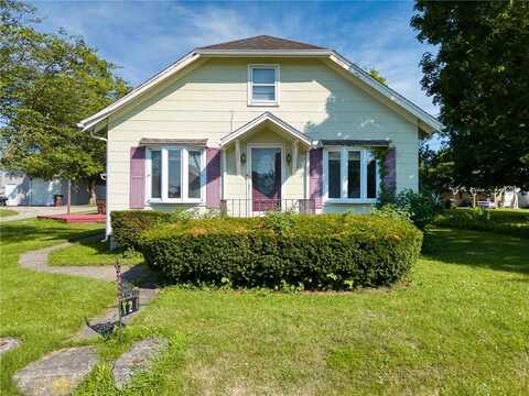 121 S Harrison Street, New Madison, OH 45346