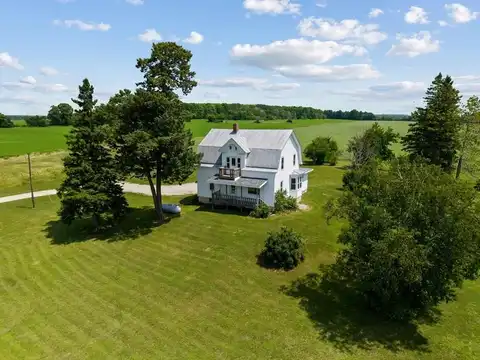 4764 Hwy 42, Sturgeon Bay, WI 54235
