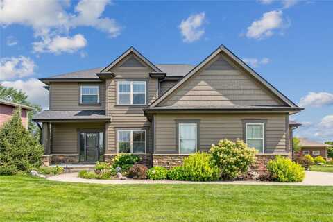 15914 Wilden Drive, Urbandale, IA 50323