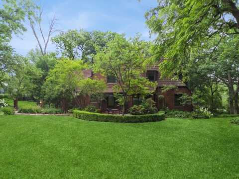 225 Foster Drive, Des Moines, IA 50312