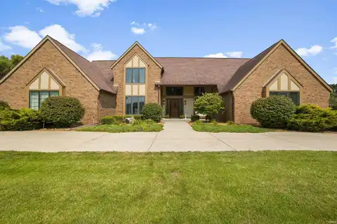 3800 Augusta Lane, Elkhart, IN 46517