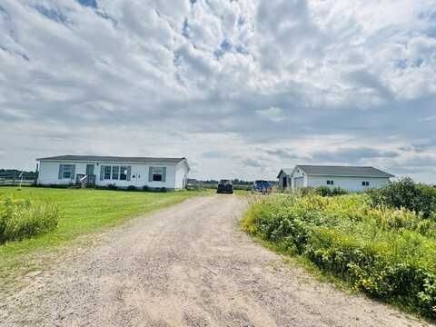 696 E 11 Mile RD, Muir, MI 49783