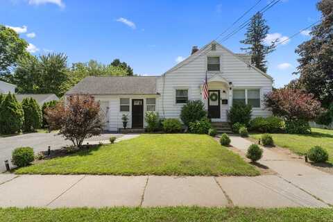 15 Bellevue Ave, Longmeadow, MA 01106