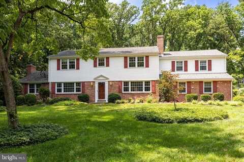 303 W LOCUST LANE, KENNETT SQUARE, PA 19348