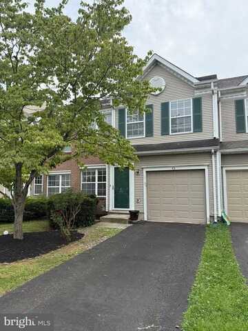 43 HONEY LOCUST LANE, NEWTOWN, PA 18940