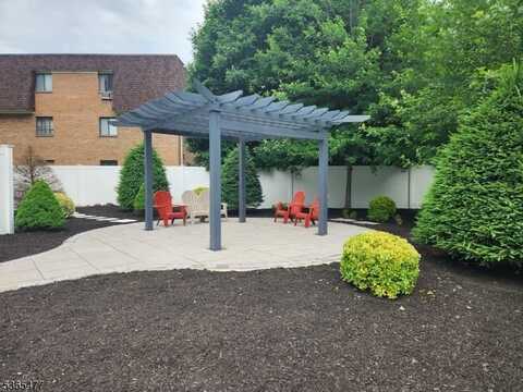 59 Willet St, Bloomfield, NJ 07003