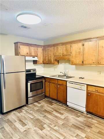 124 Evergreen Trail, Cartersville, GA 30121