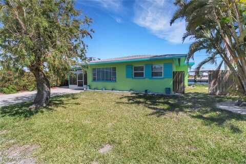 2567 Cay Cove, Matlacha, FL 33993