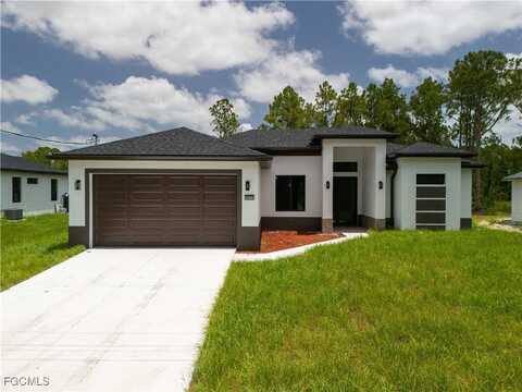 2812 39th Street W, Lehigh Acres, FL 33971