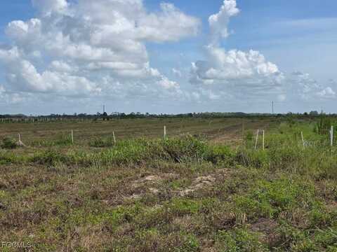 6658 5th Road, Labelle, FL 33935