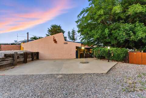 1808 34TH Street SE, Rio Rancho, NM 87124