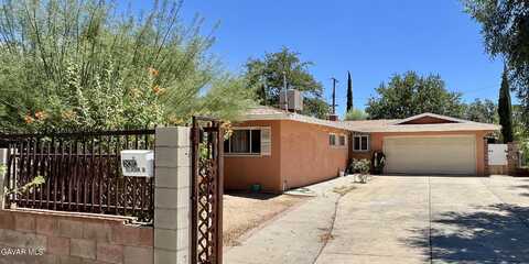 38202 Delacour Drive, Palmdale, CA 93550