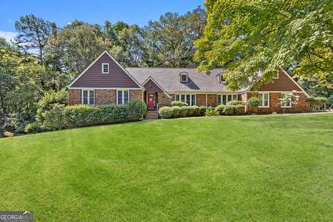 42 Oak Creek, Toccoa, GA 30577
