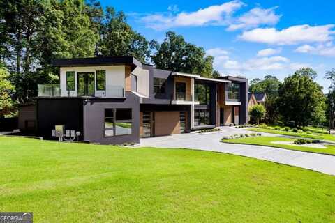 2401 Greenglade, Atlanta, GA 30345