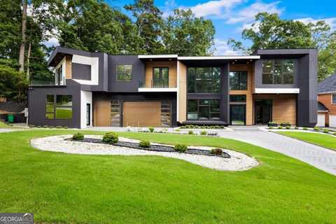 2401 Greenglade, Atlanta, GA 30345
