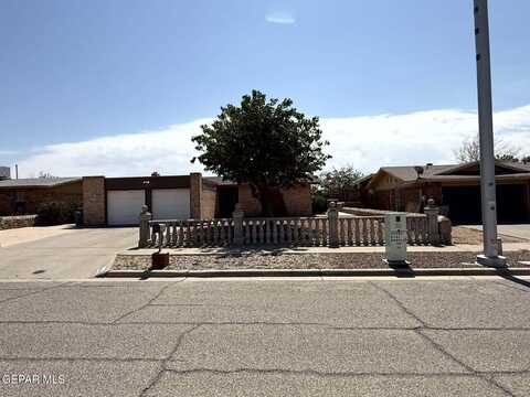 3404 DIALROCK Lane, El Paso, TX 79935