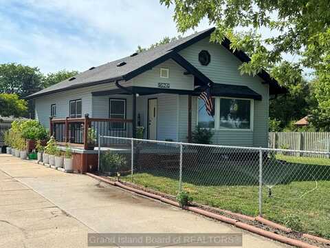 1624 Jerry Drive, Grand Island, NE 68801