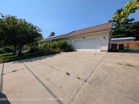 100 W Madison Street, DeWitt, MI 48820