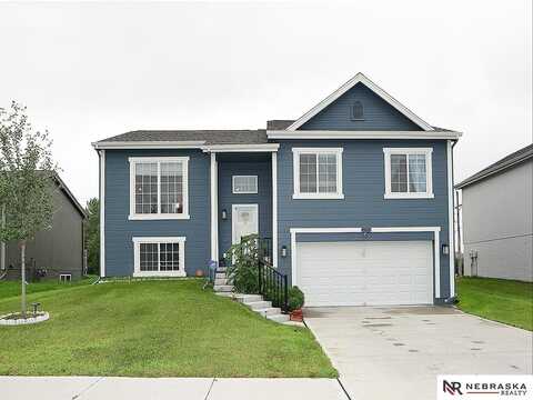 7768 N 86th Avenue, Omaha, NE 68122