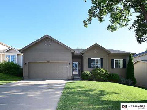 14820 Fowler Avenue, Omaha, NE 68116