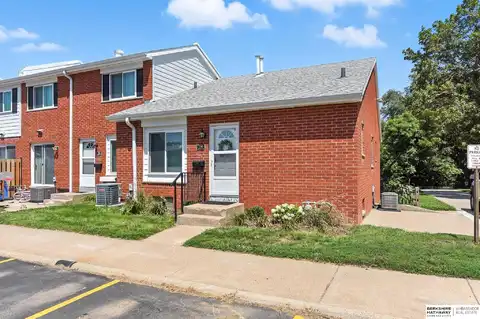 150 Arbor Court, Omaha, NE 68018