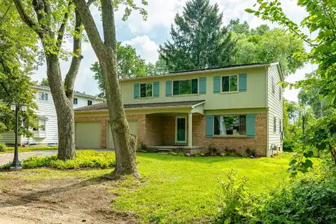 2709 Kimberley Road, Ann Arbor, MI 48104