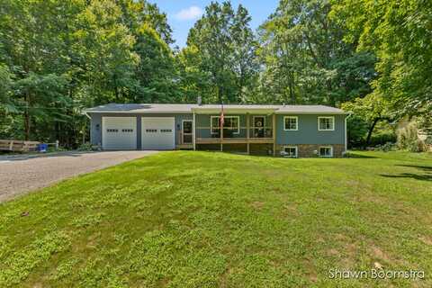 6501 Thornapple River Drive SE, Alto, MI 49302