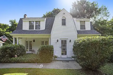 15 Marine Drive, Battle Creek, MI 49015