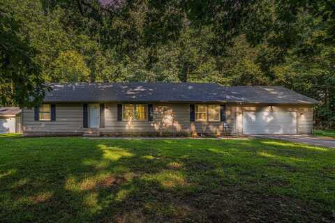 72 Royal Road, Springfield, MI 49037