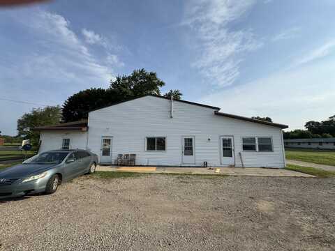 820 W Chicgao Road, White Pigeon, MI 49099