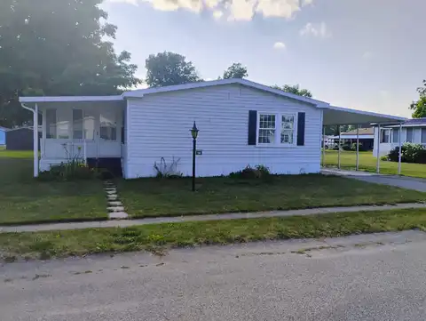 30 Sycamore Avenue NE, Cedar Springs, MI 49319