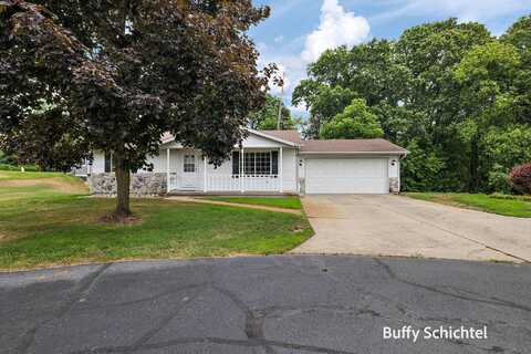 211 York View Place NW, Comstock Park, MI 49321