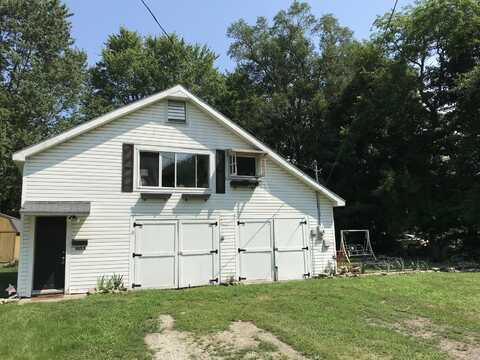 465.5 Centreville Road, Constantine, MI 49042