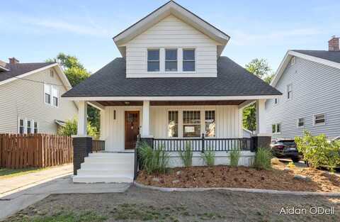 1542 Fremont Avenue NW, Grand Rapids, MI 49504