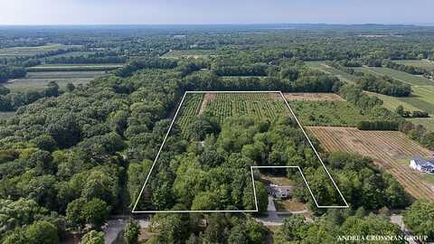 15620 Quincy Street, Holland, MI 49424