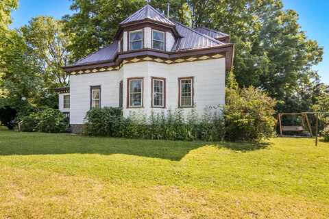19631 McKinley Road, Leroy, MI 49655