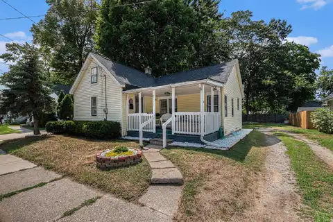 2111 Cleveland Avenue SW, Wyoming, MI 49509